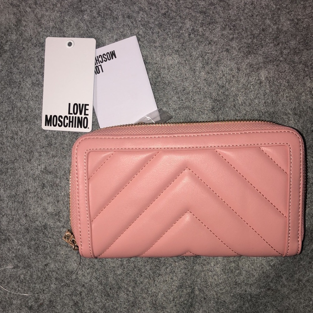 LOVE MOSCHINO - Picture 4 of 5